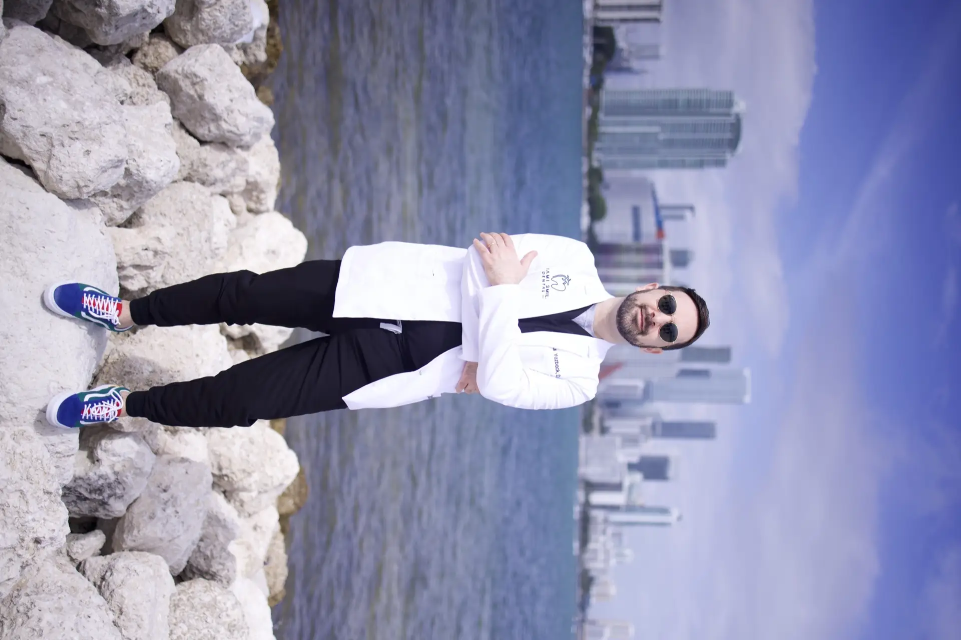 El Dr. Ali Yazback, un dentista que atiende a pacientes de Miami Beach desde Pinecrest